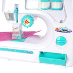 Игр. пластм. швейная машинка Bondibon «Я УМЕЮ ШИТЬ», белая, BOX